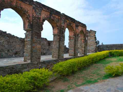 Scenic view of Udaipur and Kumbhalgarh during a 03 days tour